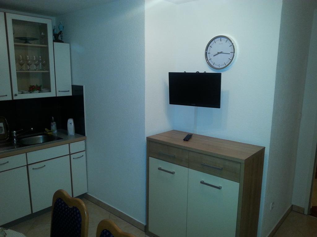 Apartments Barbic 乌马格 客房 照片