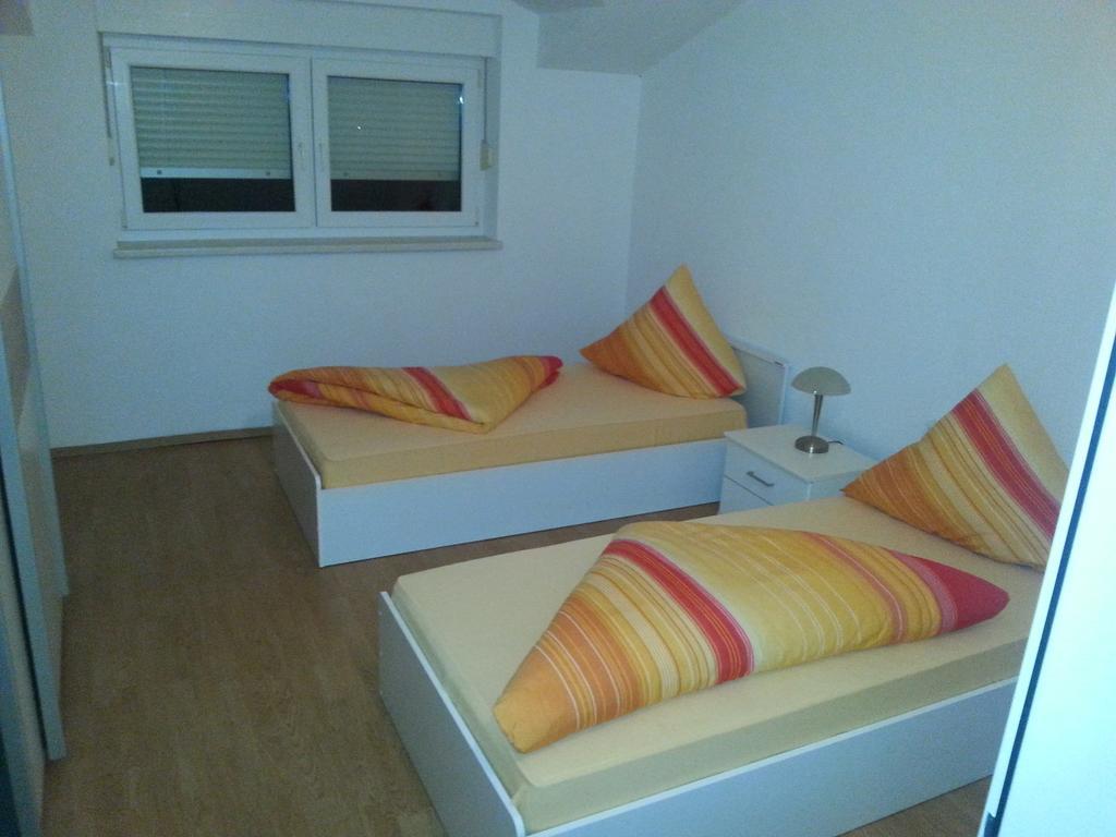 Apartments Barbic 乌马格 客房 照片